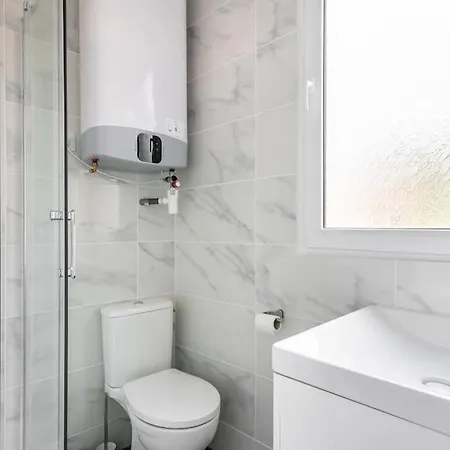 Lumineux Est -ii Appartement *